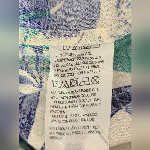 Denim & Co. Naturals Linen Blend Side Button Curved Hem Shirt Women's Size S - Picture 10 of 10